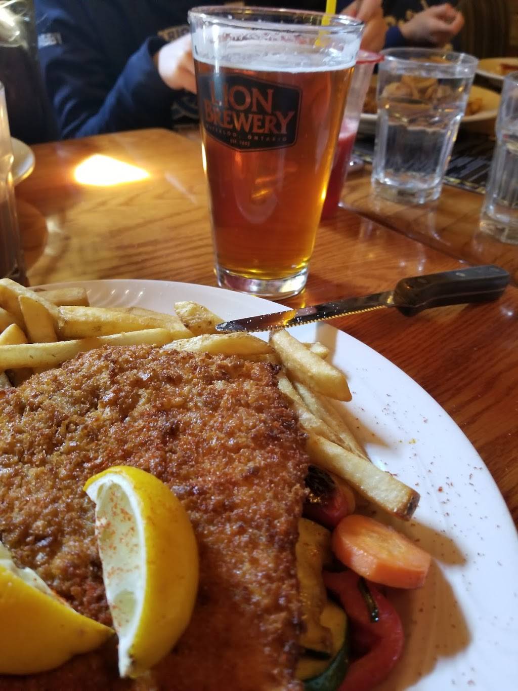 The Lion Brewery Restaurant | restaurant | 59 King St N, Waterloo, ON N2J 2X2, Canada | 5198863350 OR +1 519-886-3350
