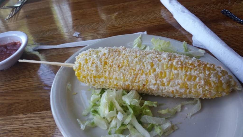 La Paloma Restaurant | restaurant | 8320 Northwoods Dr, Lincoln, NE 68505, USA | 4024893683 OR +1 402-489-3683