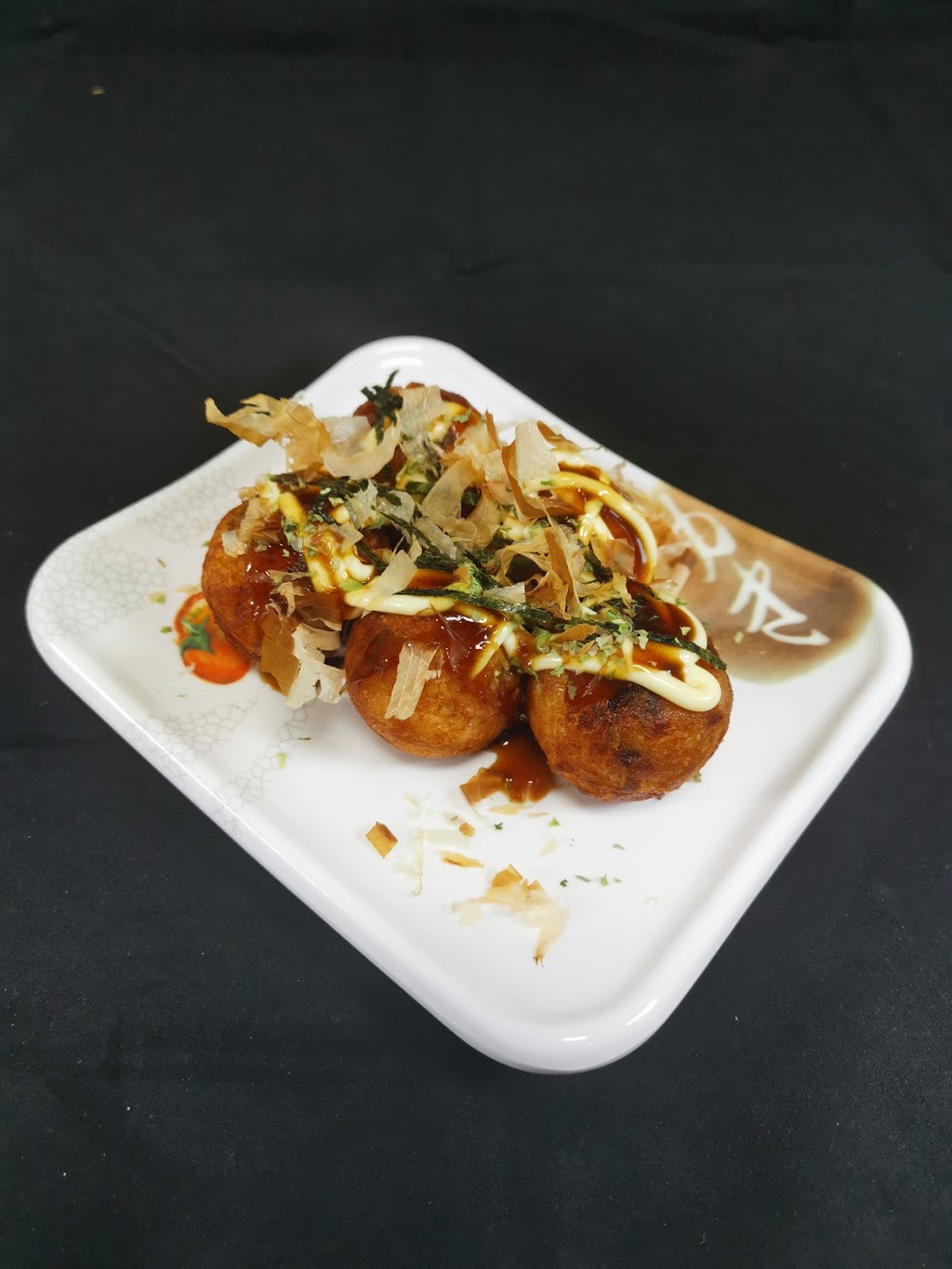 Ten Cafe | cafe | 3308 N Western Ave, Chicago, IL 60618, USA | 7737998860 OR +1 773-799-8860