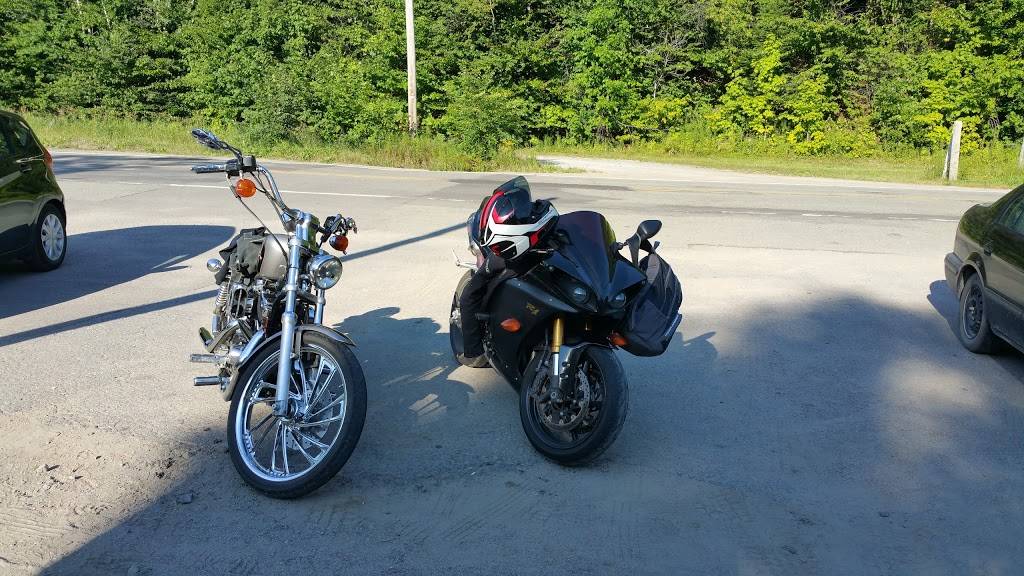 Casse-Croute Le Petit Baril | restaurant | 1789 Route du N, Grenville, QC J0V 1J0, Canada | 4505334994 OR +1 450-533-4994