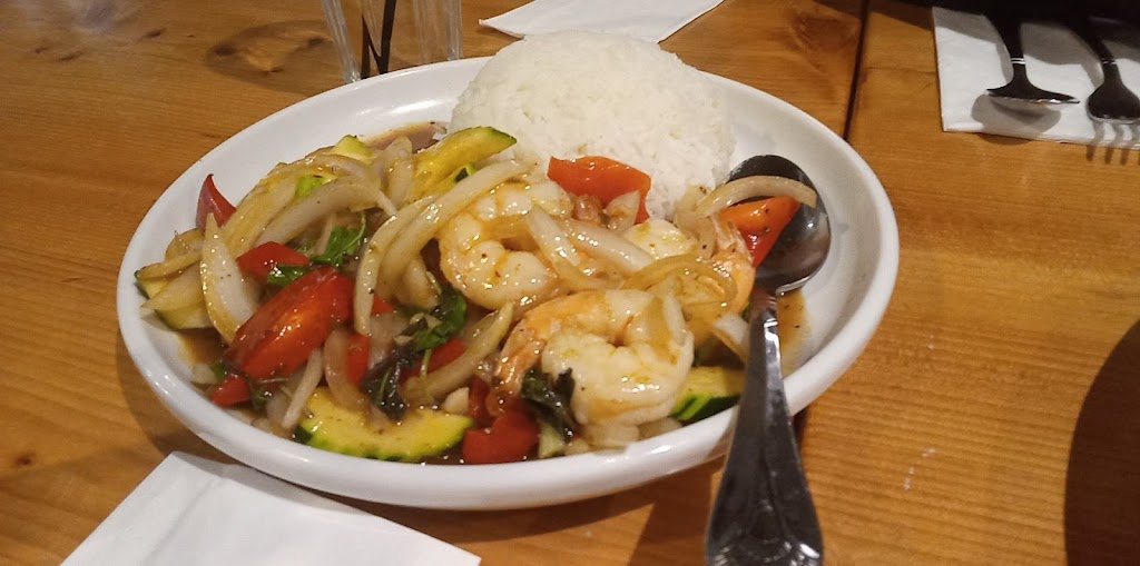 Lims Thai Cuisine | restaurant | 1663 E Monte Vista Ave #102, Vacaville, CA 95688, USA | 7074749584 OR +1 707-474-9584