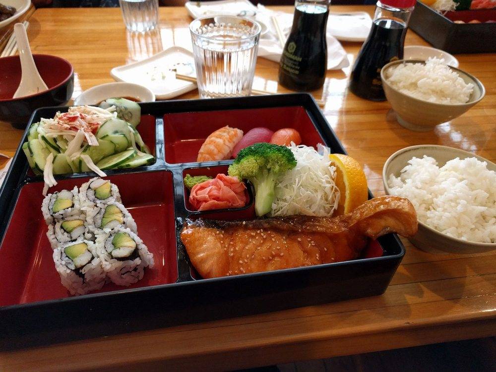 Akai Hana Restaurant | restaurant | 3223 Lake Ave, Wilmette, IL 60091, USA | 8472510384 OR +1 847-251-0384