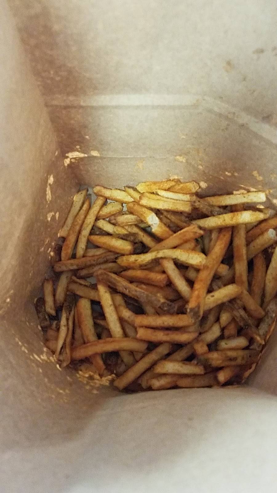 Five Guys | meal takeaway | 6022 Winthrop Town Centre Ave, Riverview, FL 33578, USA | 8136616500 OR +1 813-661-6500