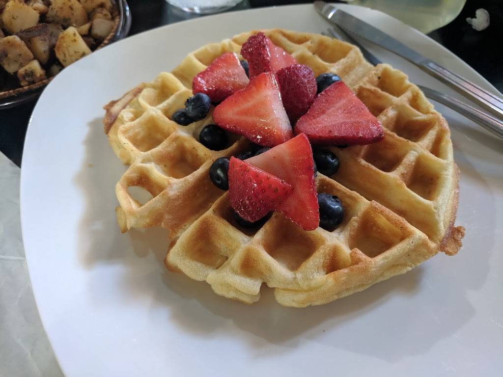 Our Fathers Table | restaurant | 1020 Riverside Dr, North Grosvenor Dale, CT 06255, USA | 8603151015 OR +1 860-315-1015