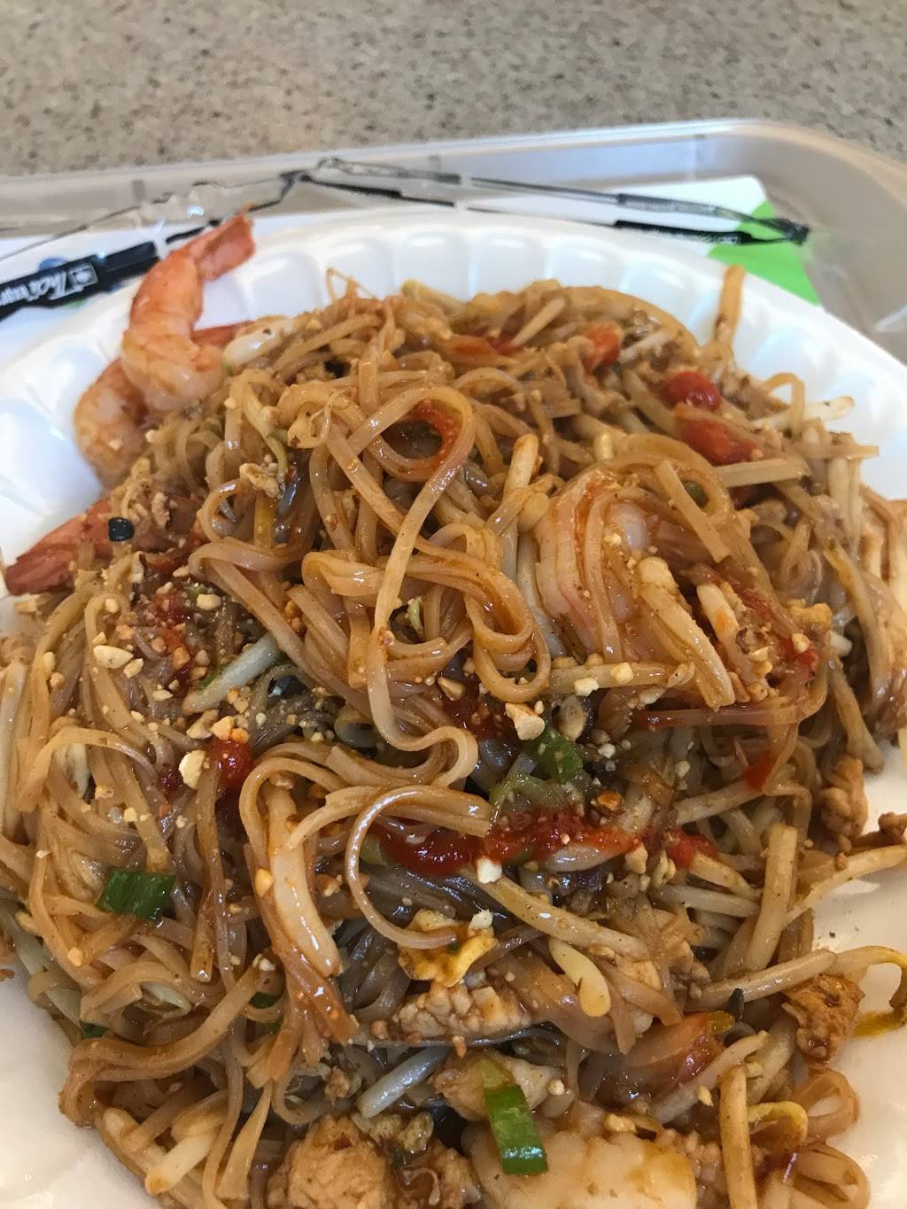 Thai Express | restaurant | 3131 Boul de la Côte-Vertu Place Vertu, Saint-Laurent, QC H4R 1Y8, Canada | 5143329651 OR +1 514-332-9651