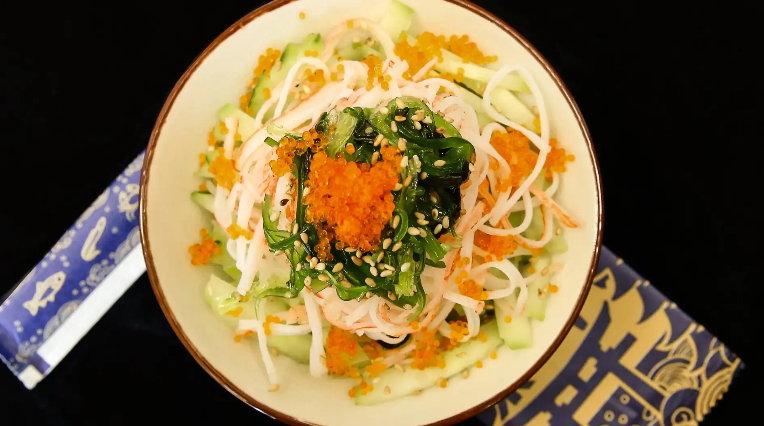 Sushi Gogo | meal takeaway | 92 Charter Oak Ave, San Francisco, CA 94124, USA | 4156012012 OR +1 415-601-2012