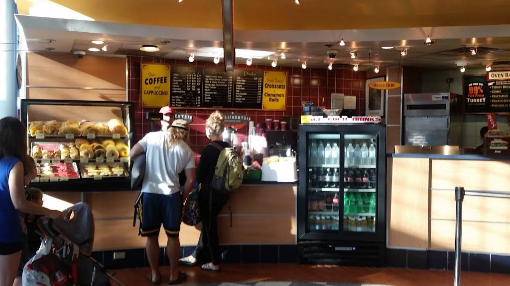 Zoots Café | cafe | Terminal 1, Gate C19 - Food Court, Chicago OHare International Airport, 10000 Bessie Coleman Dr., 10000 West OHare Avenue, Chicago, IL 60666, USA | 7736862743 OR +1 773-686-2743