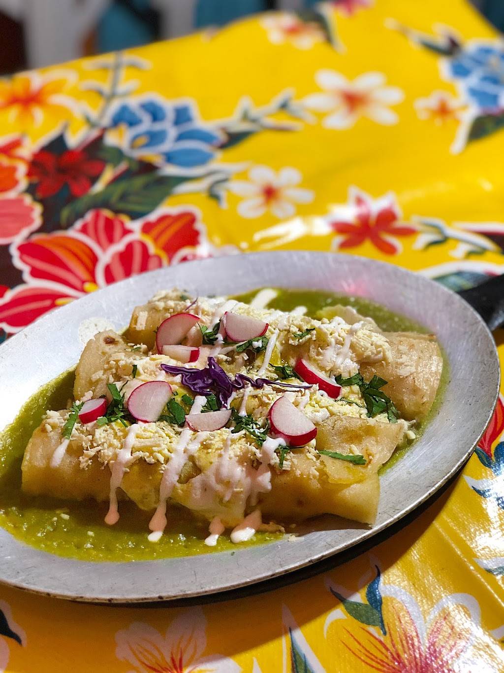 Oro Verde | restaurant | 150 8th Ave, New York, NY 10011, USA | 2126750080 OR +1 212-675-0080