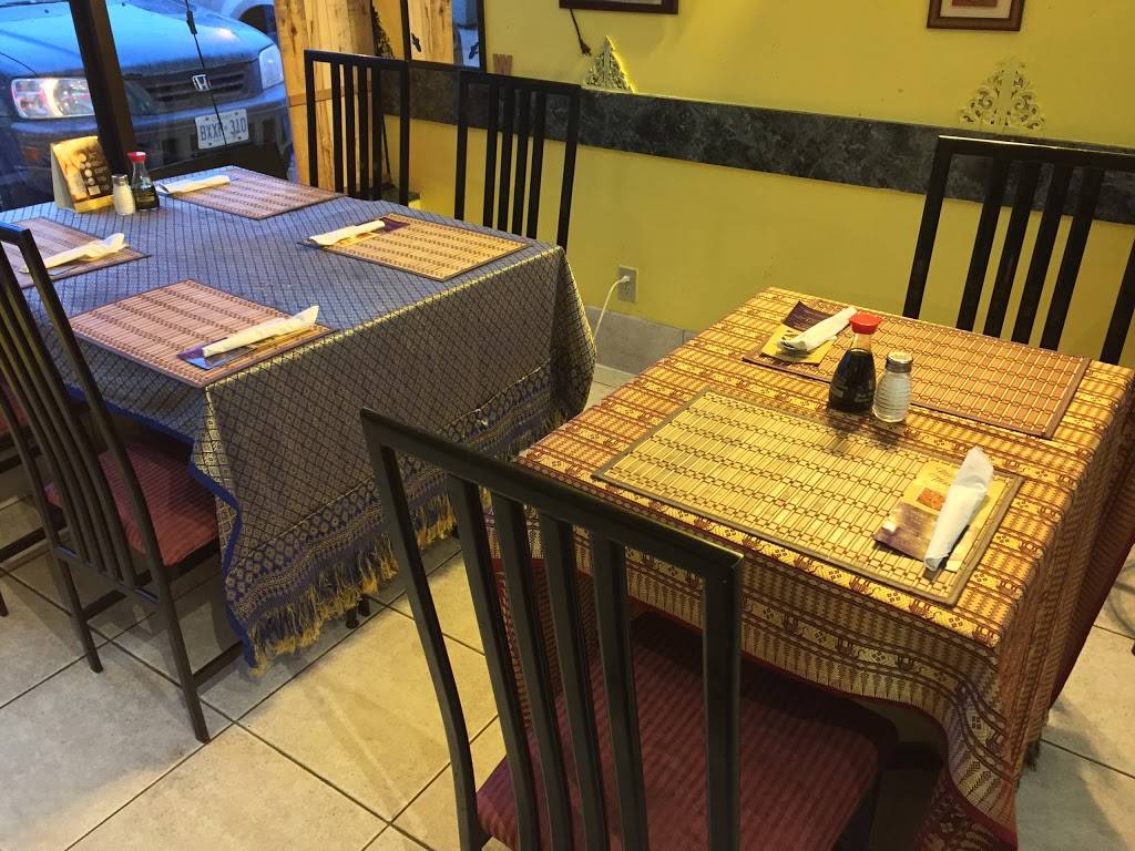 Malinees Thai House | meal takeaway | 300 Taunton Rd E, Oshawa, ON L1H 7K4, Canada | 9052404699 OR +1 905-240-4699