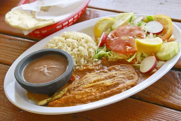 Restaurante La Union | restaurant | 4801 S Hooper Ave, Los Angeles, CA 90011, USA | 2132614753 OR +1 213-261-4753