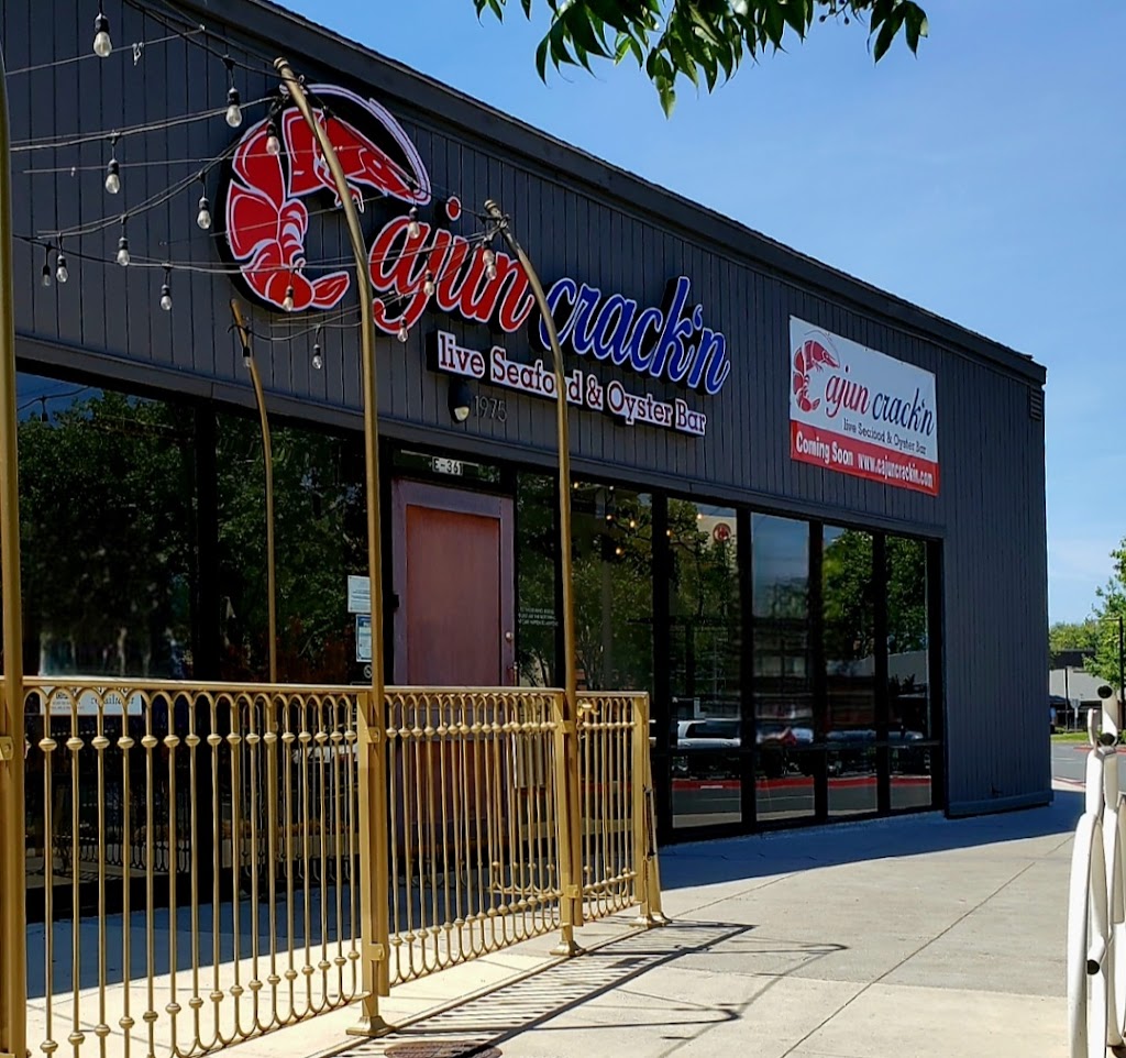 Cajun Crackn Concord | restaurant | 1975 Diamond Blvd E361, Concord, CA 94520, USA | 9254088555 OR +1 925-408-8555