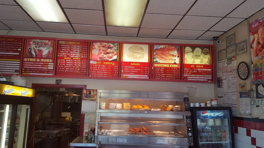 Kennedy Fried Chicken & Pizza | restaurant | 4 E Post Rd, White Plains, NY 10601, USA | 9149497867 OR +1 914-949-7867