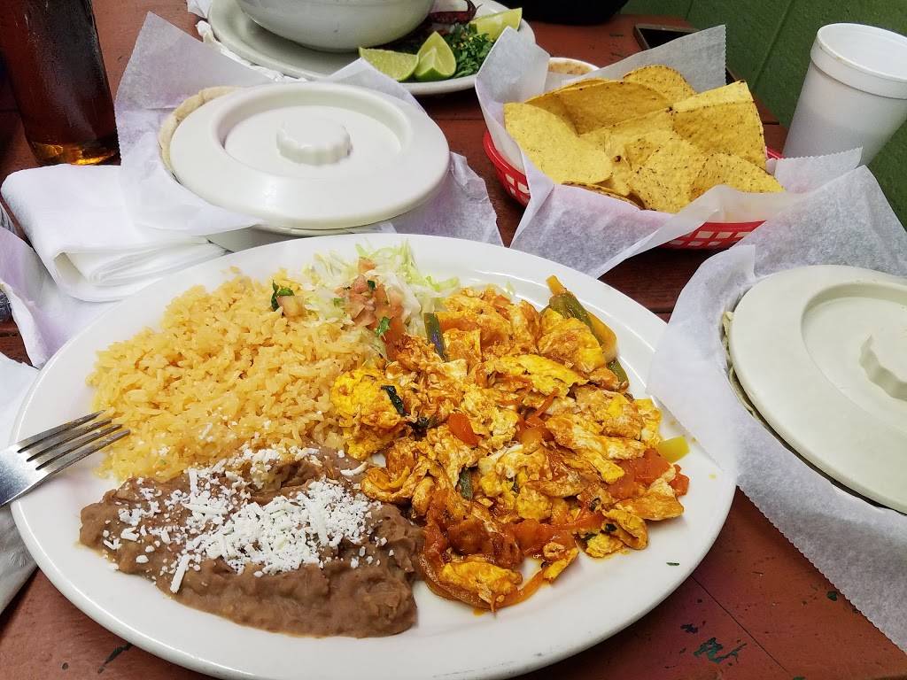 La Fondita | restaurant | 816 Sebastopol Rd, Santa Rosa, CA 95407, USA | 7075260881 OR +1 707-526-0881