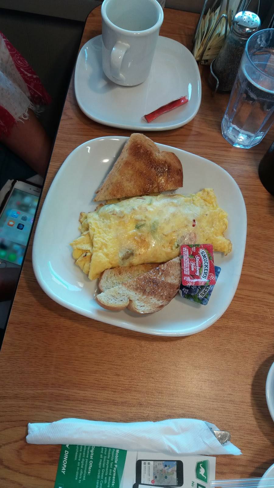 Chrome Truck Stop | meal takeaway | 211 US-18, Algona, IA 50511, USA | 5152959191 OR +1 515-295-9191