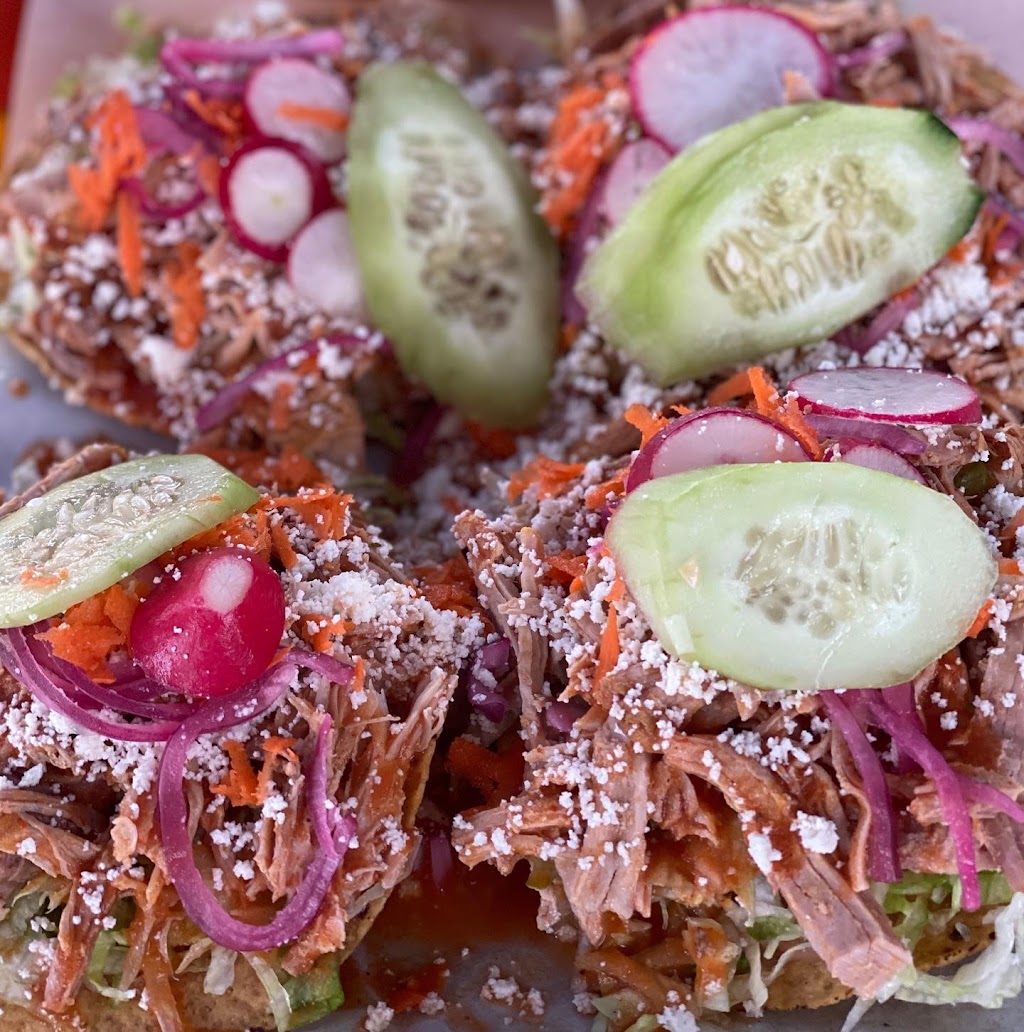 Pozolería Doña Ana | restaurant | 9750 Woodman Ave, Arleta, CA 91331, USA | 8187933940 OR +1 818-793-3940