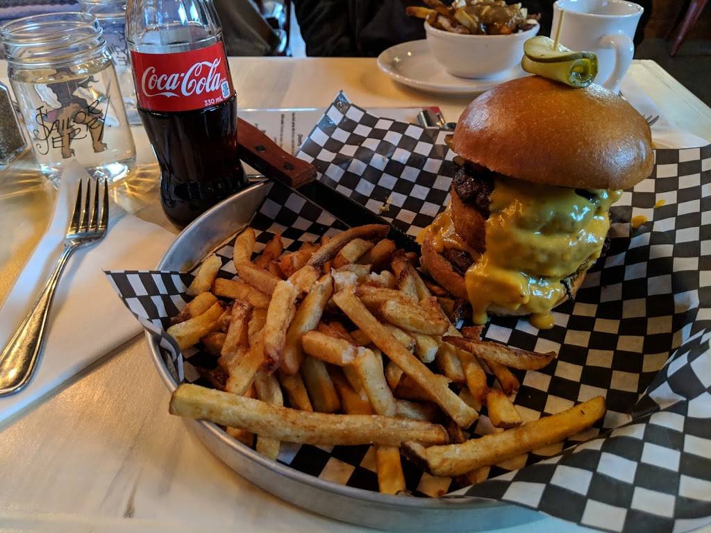 Bite Burger House on Tenth Line | restaurant | 1675 Tenth Line Rd, Orléans, ON K1E 3P6, Canada | 6138242483 OR +1 613-824-2483