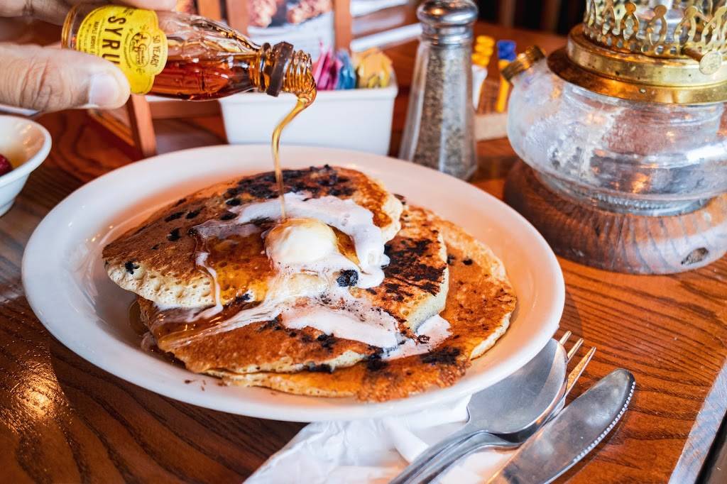 Cracker Barrel Old Country Store | restaurant | 106 Marketplace Dr, Hampton, VA 23666, USA | 7572622046 OR +1 757-262-2046