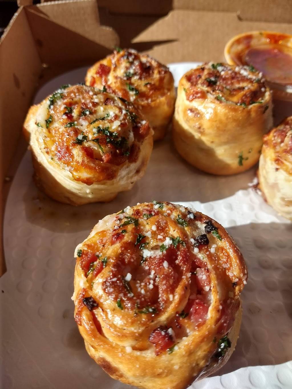 AMATOS | restaurant | 867 Western Ave, Manchester, ME 04351, USA | 2074804038 OR +1 207-480-4038