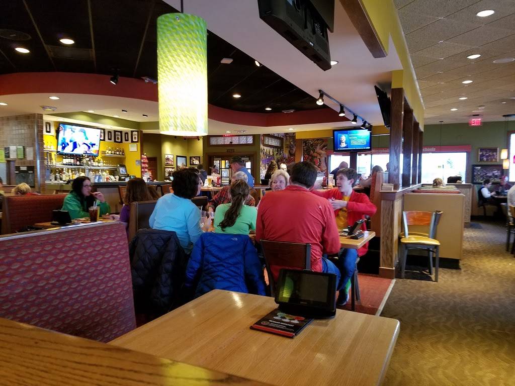 Applebees Grill + Bar | restaurant | 2440 Ontario Dr, St Johns, MI 48879, USA | 9892242706 OR +1 989-224-2706