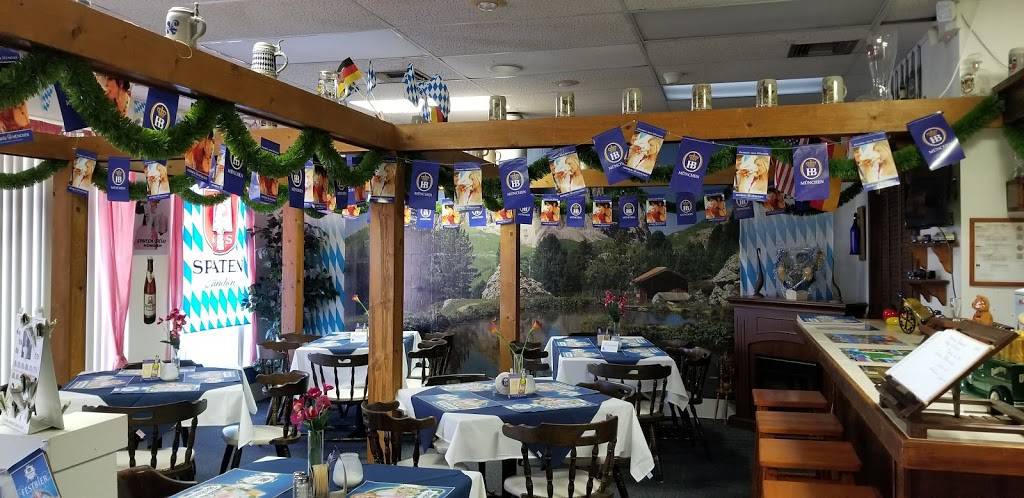 Sandras German Restaurant | restaurant | 7115 Gulf Blvd, St Pete Beach, FL 33706, USA | 7273634414 OR +1 727-363-4414