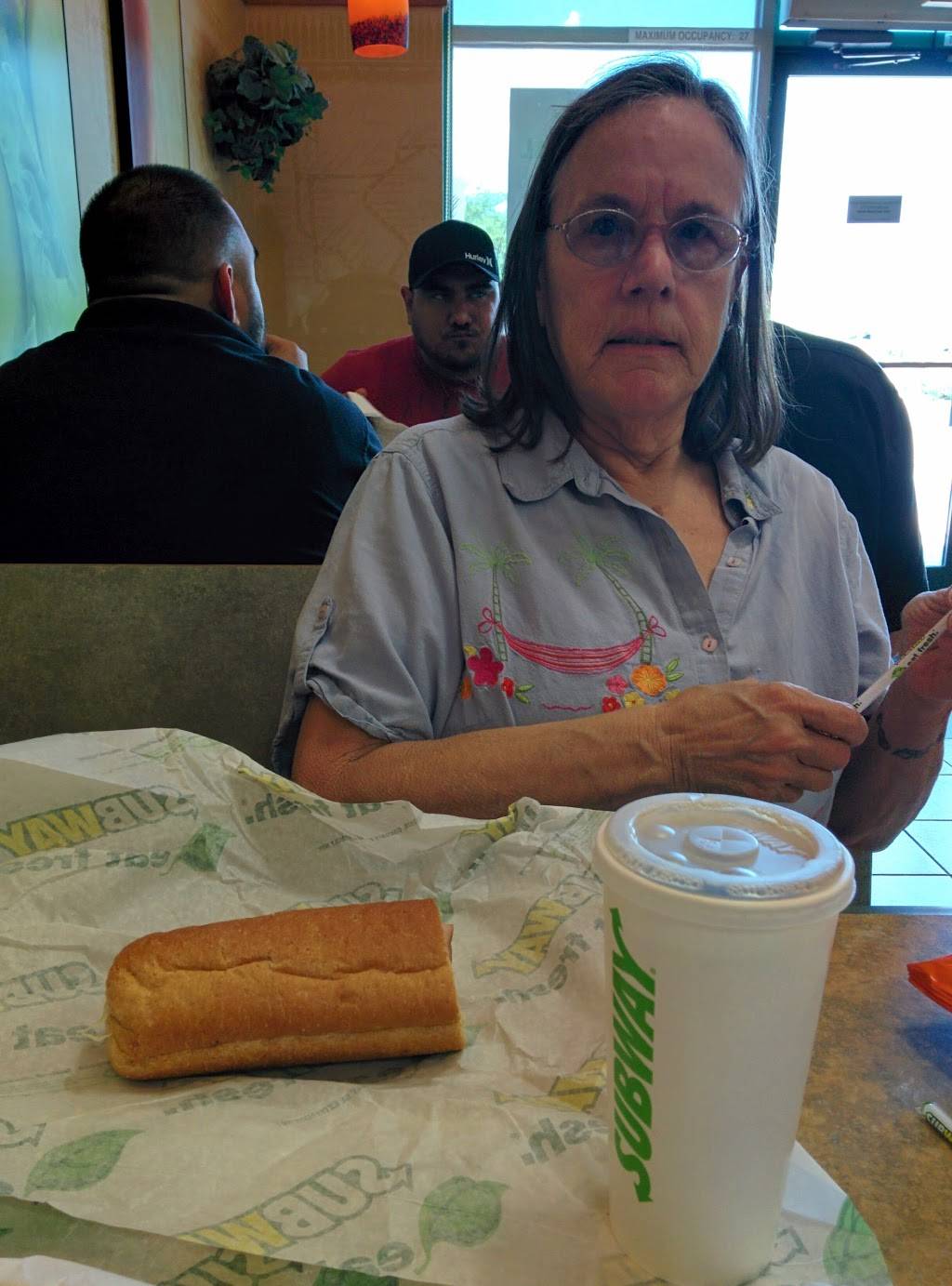 Subway | restaurant | Monterey Marketplace, 34151 Monterey Ave Ste 102, Rancho Mirage, CA 92270, USA | 7603284078 OR +1 760-328-4078