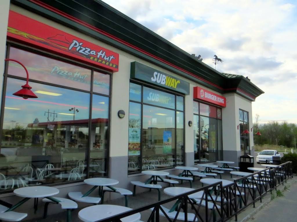 Restaurant SUBWAY | restaurant | 100 QC-201, Rigaud, QC J0P 1P0, Canada | 4504581000 OR +1 450-458-1000