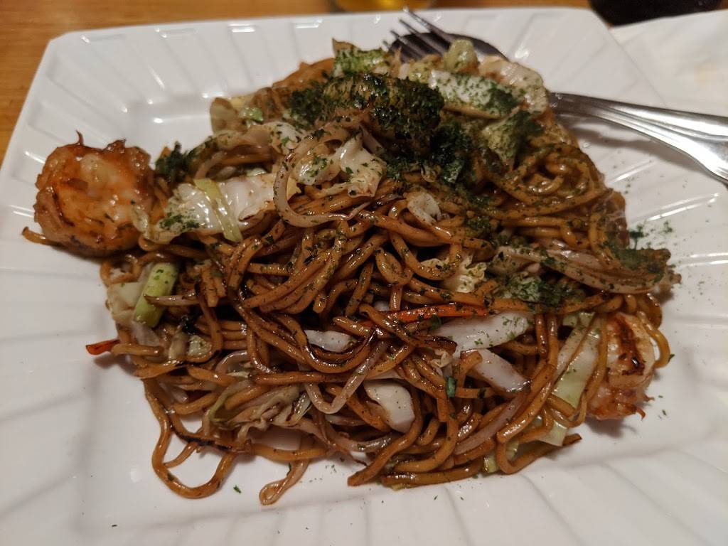 Ikiiki Sushi Bar Japanese & Chinese Cuisine | restaurant | 12 Boston St, Seattle, WA 98109, USA | 2062846671 OR +1 206-284-6671