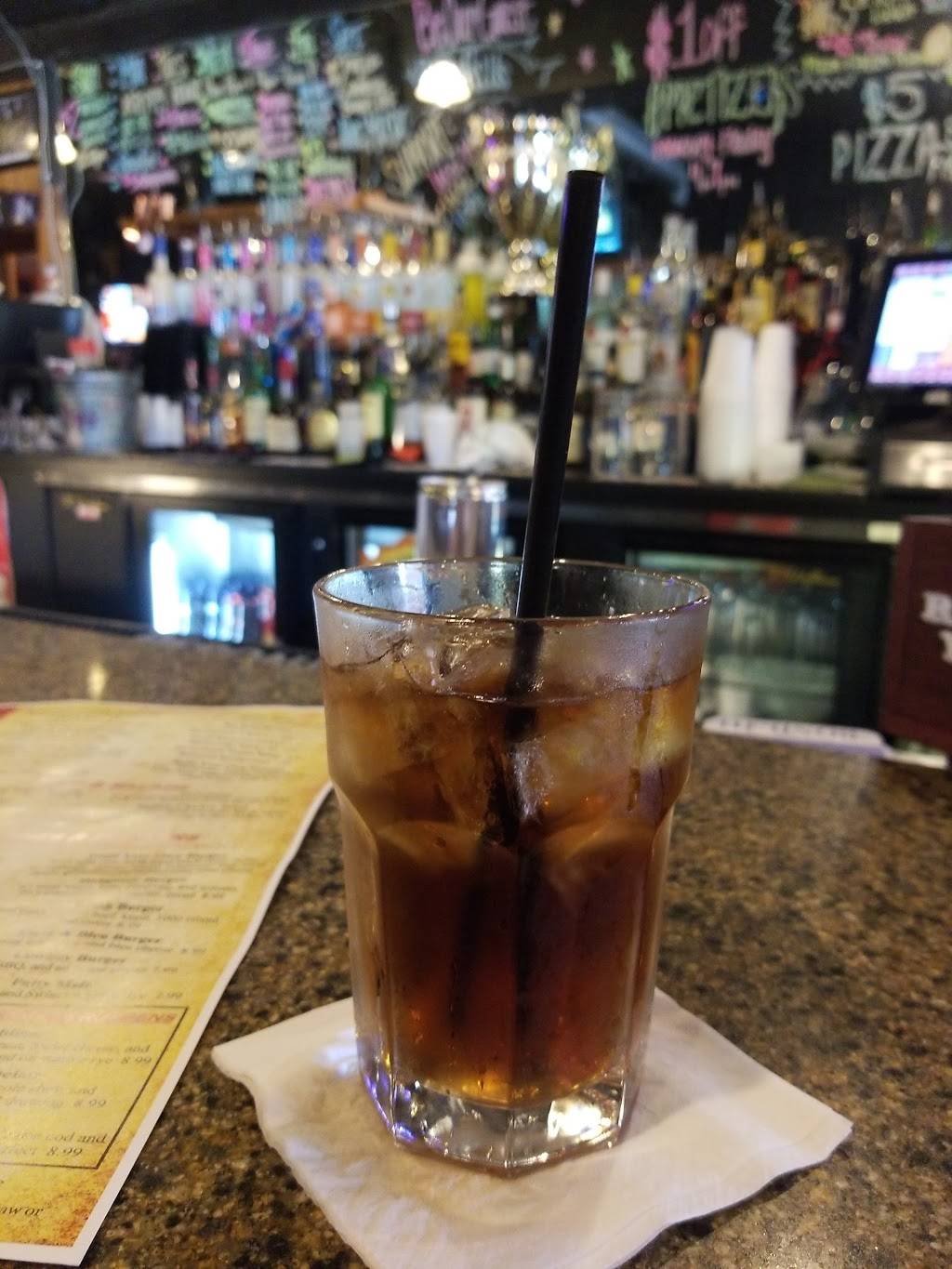 McDuffs Bar and Grille | restaurant | 105 E Superior St, Wayland, MI 49348, USA | 2697922257 OR +1 269-792-2257