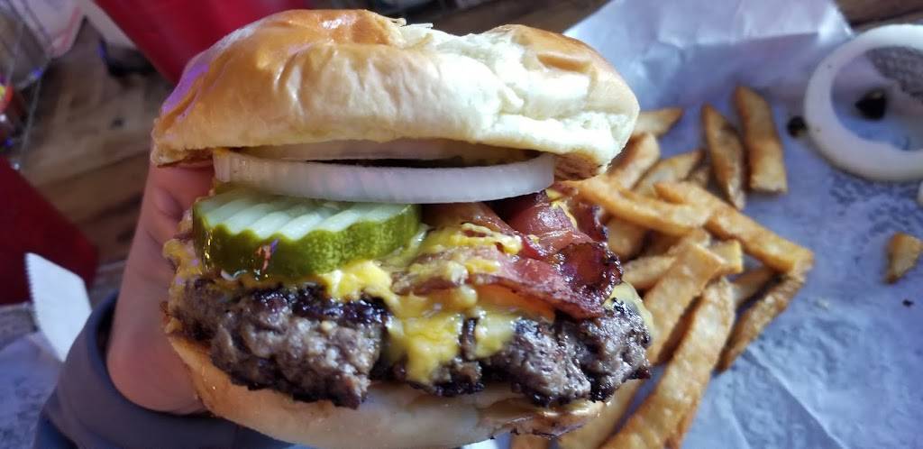 Billys Tap | night club | 172 E Elm St, Canton, IL 61520, USA | 3096479639 OR +1 309-647-9639