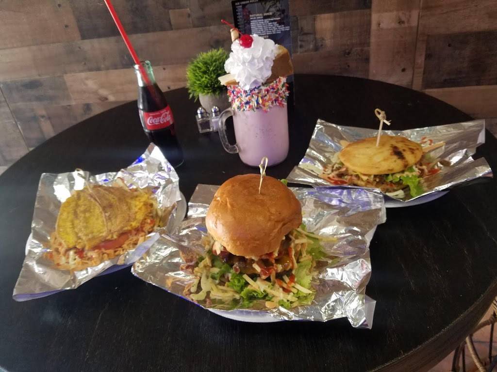 Igloo Rolls | restaurant | 4009 82nd St, Elmhurst, NY 11373, USA | 9177450048 OR +1 917-745-0048