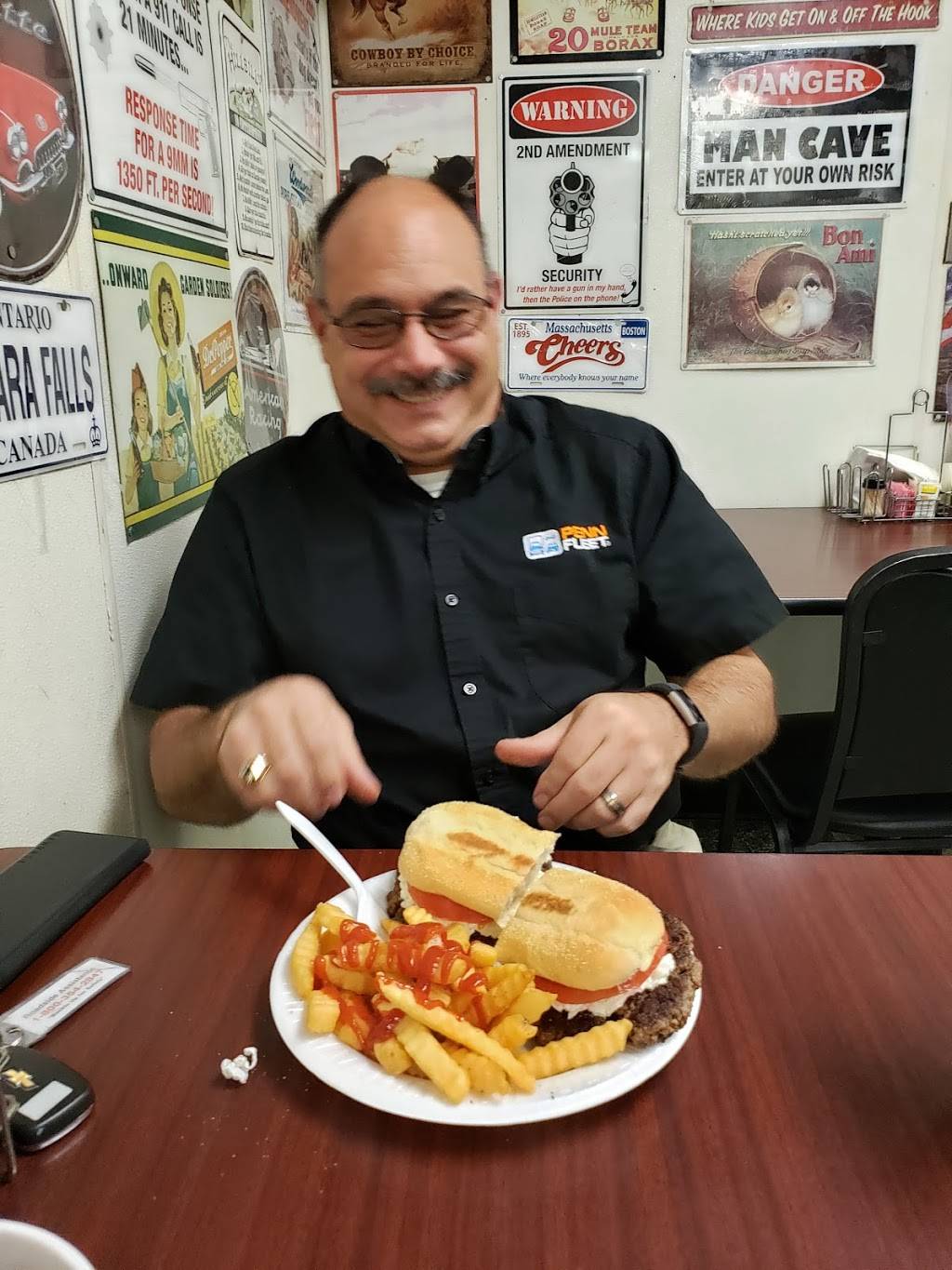 Macs Grill | restaurant | 1201 Shelby Hwy, Cherryville, NC 28021, USA | 7044451006 OR +1 704-445-1006