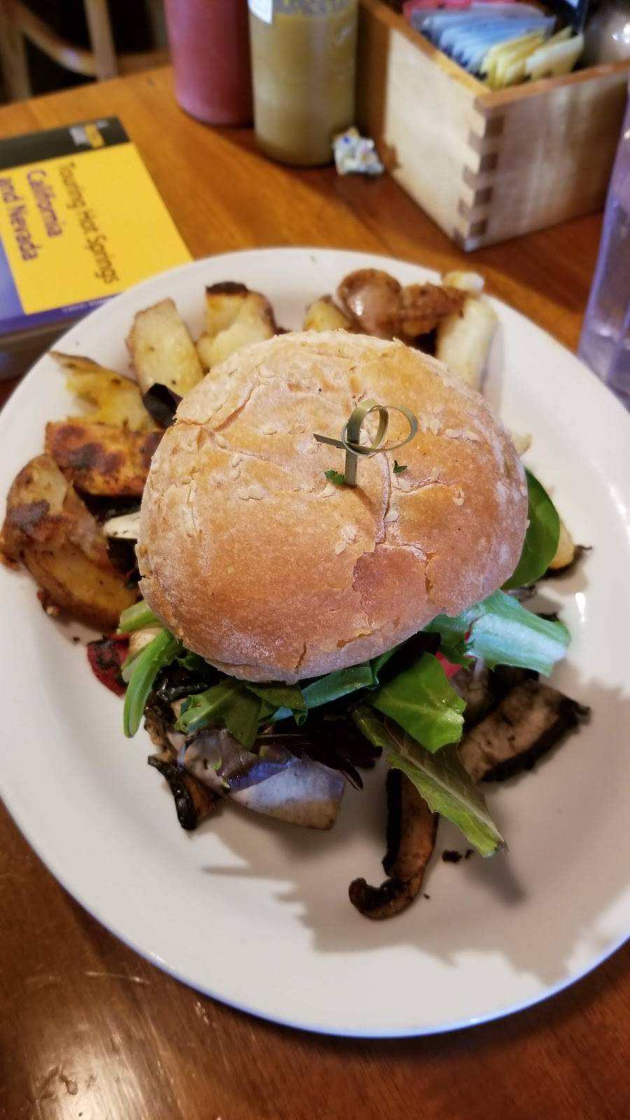 South Pine Cafe-Grass Valley | cafe | 6271, 102 Richardson St, Grass Valley, CA 95945, USA | 5302740261 OR +1 530-274-0261