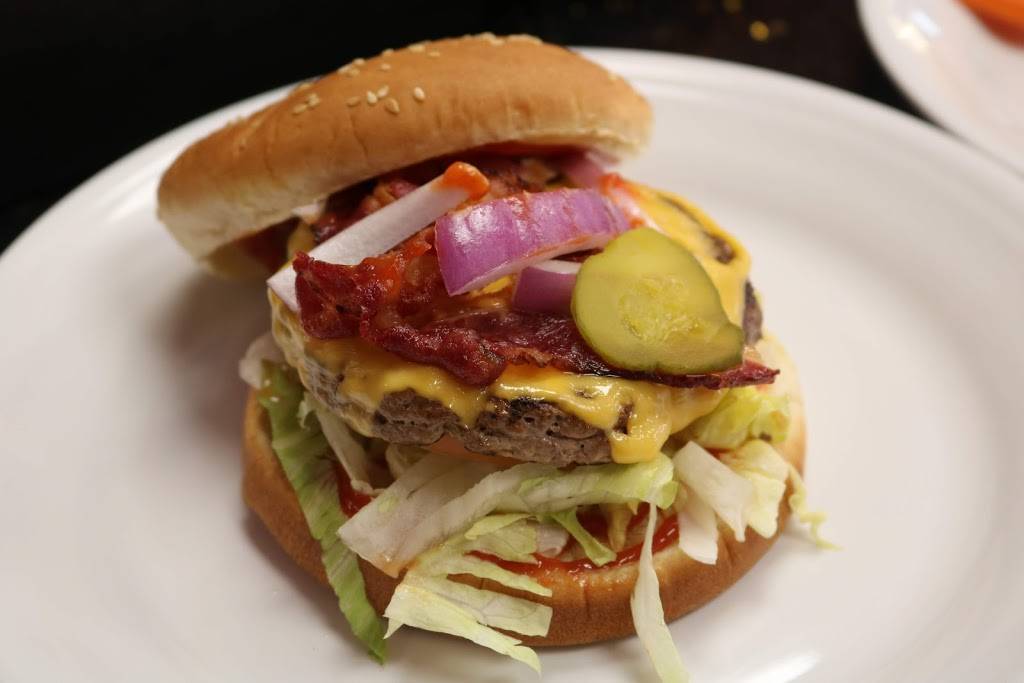 Noors Halal | restaurant | 821 Elmont Rd, Elmont, NY 11003, USA | 5162846415 OR +1 516-284-6415