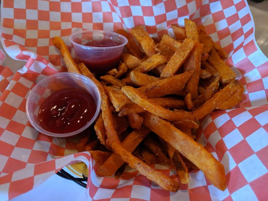 L.A. Boil Seafood | restaurant | 888 Dundas St E A1-1, Mississauga, ON L4Y 4G6, Canada | 9058482018 OR +1 905-848-2018