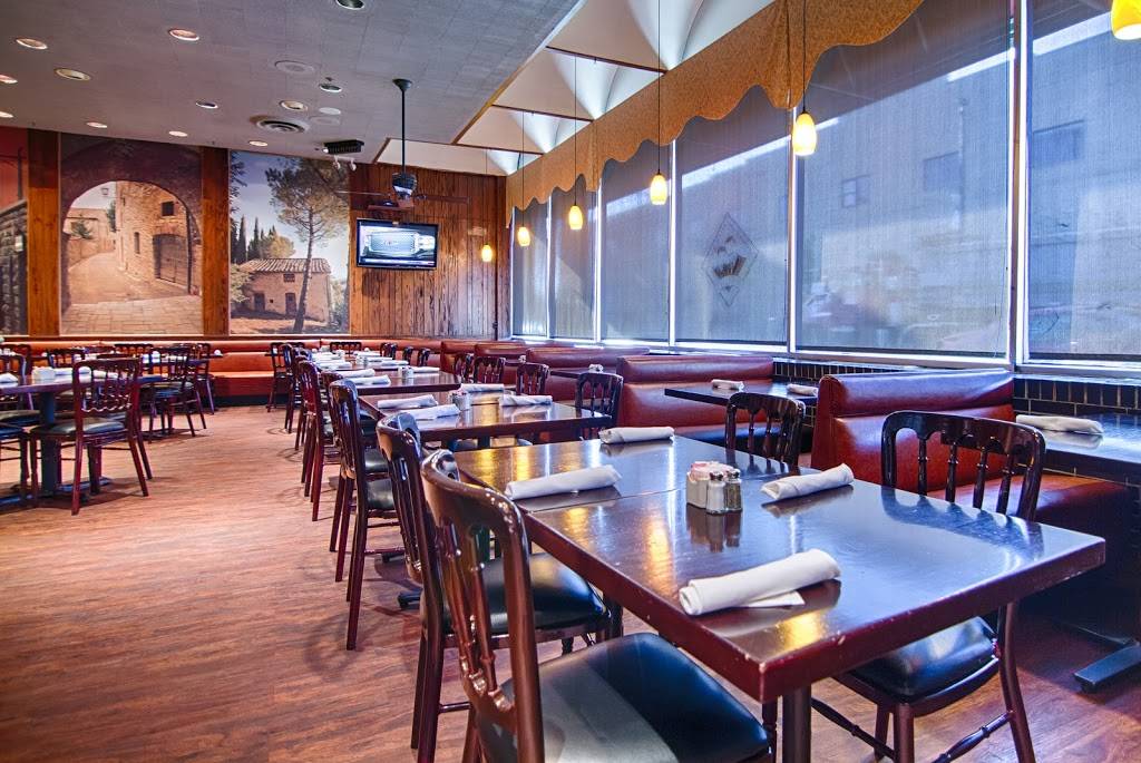 Marcellos Father and Son Restaurant | restaurant | 2475 N Milwaukee Ave, Chicago, IL 60647, USA | 7732522620 OR +1 773-252-2620