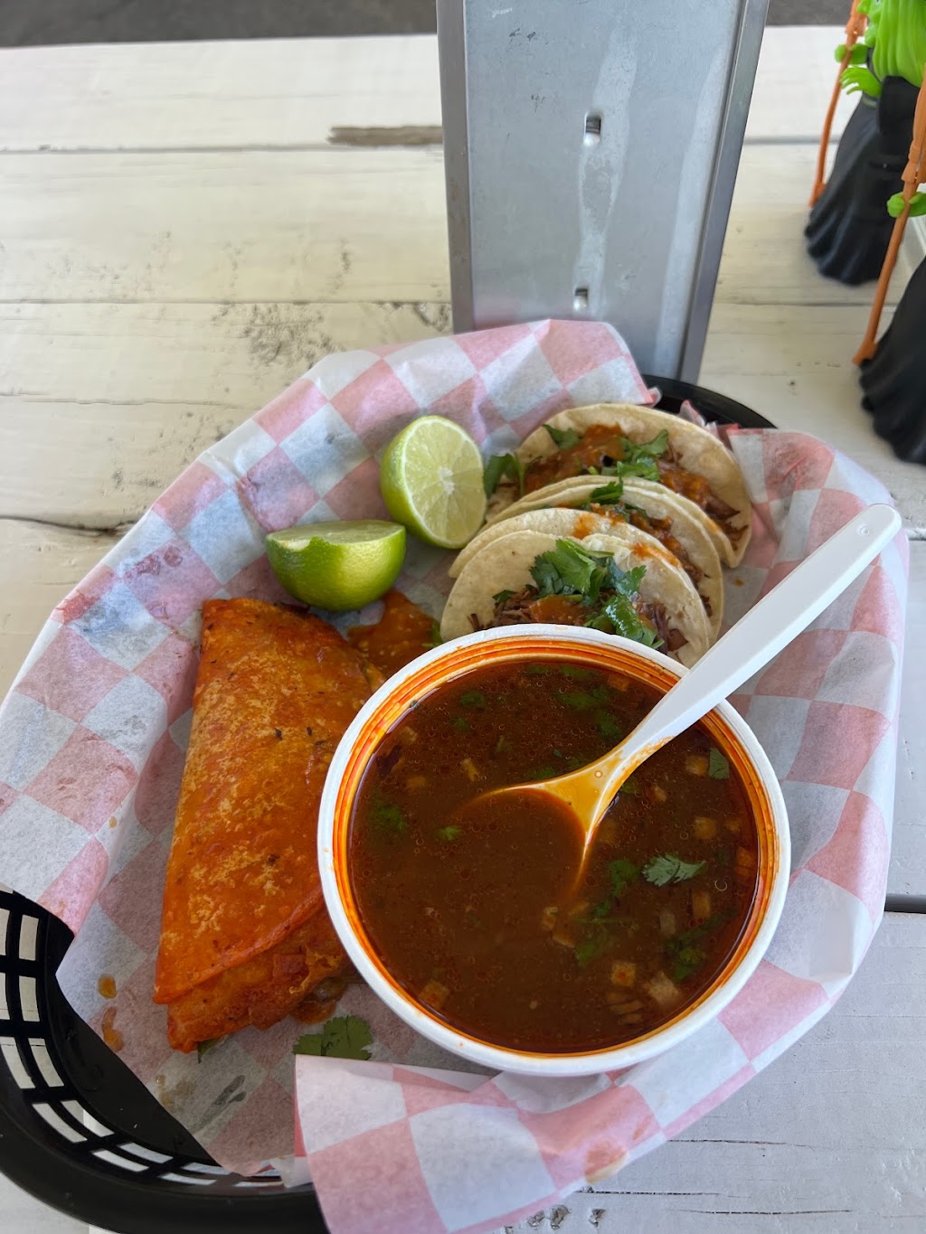 Halal Food Super taco | restaurant | 3534 Riverdale Rd, Memphis, TN 38115, USA | 9012497241 OR +1 901-249-7241