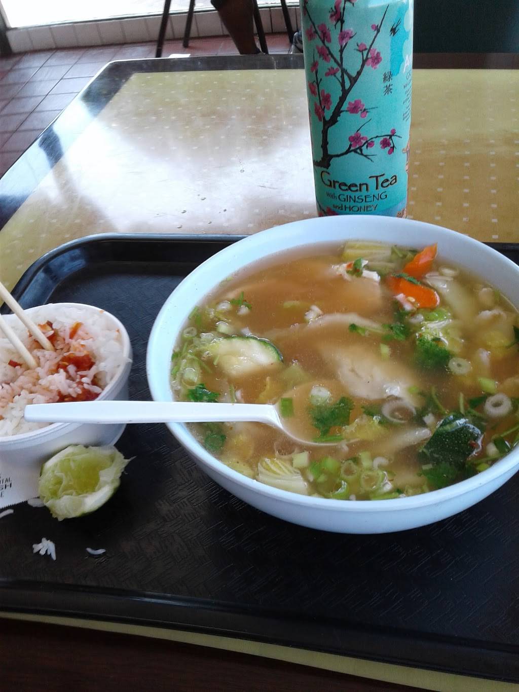 Sunset Express | restaurant | 5070 Sunset Blvd, Los Angeles, CA 90027, USA | 3236631228 OR +1 323-663-1228