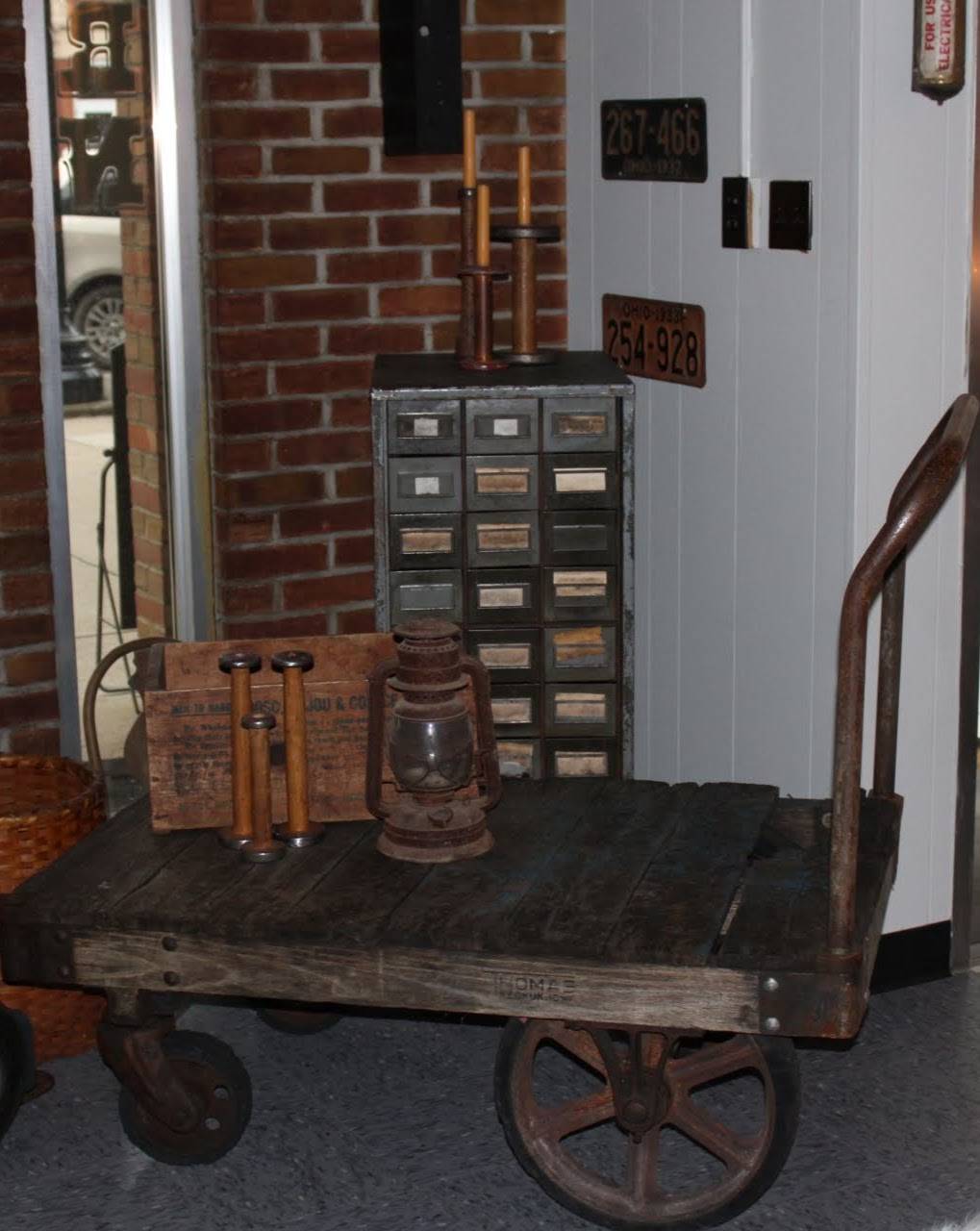 Tavern 1888 | restaurant | 106 E Main St, Ravenna, OH 44266, USA | 3308398392 OR +1 330-839-8392