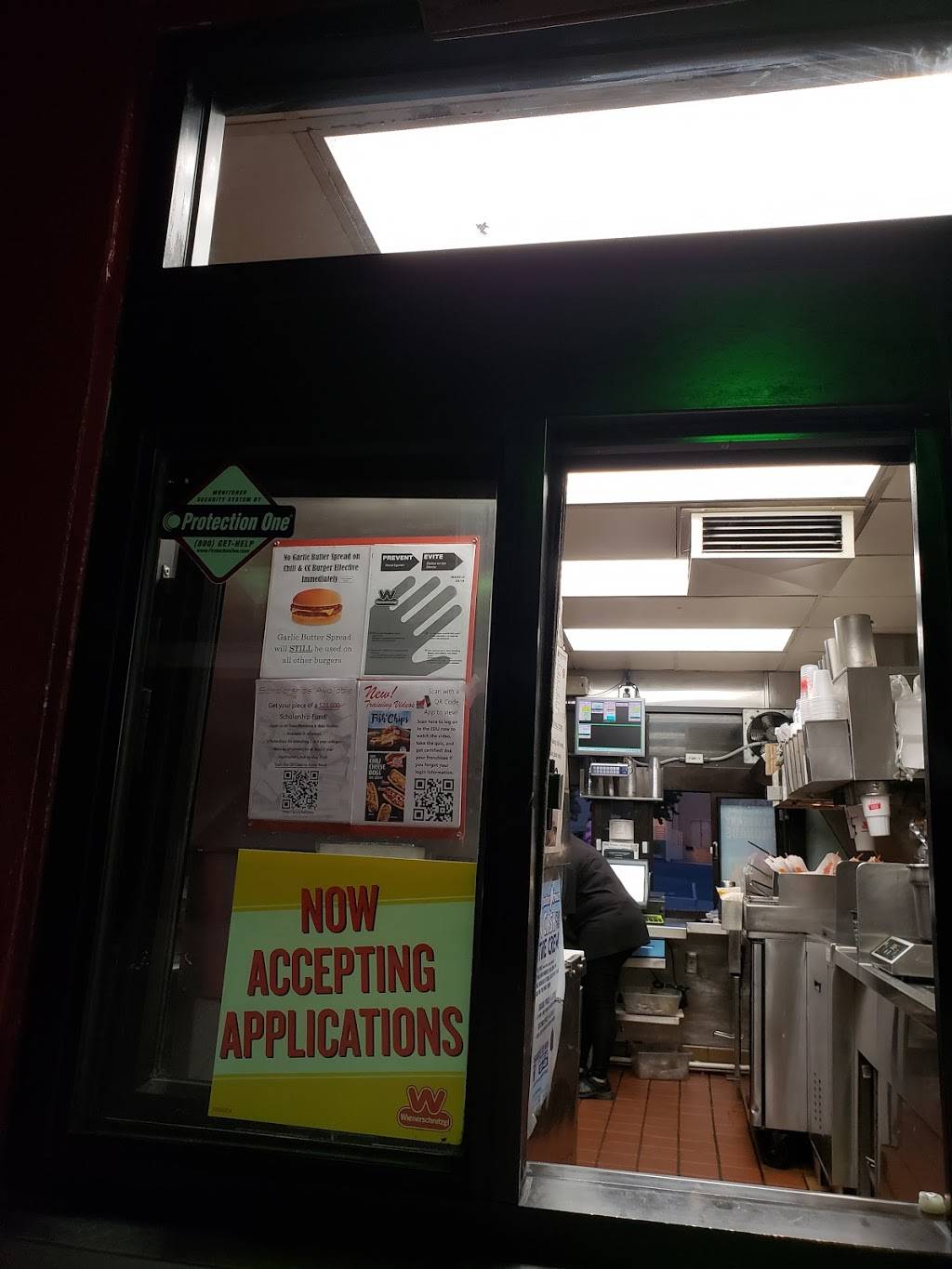 Wienerschnitzel | restaurant | 649 Arrow Hwy, Glendora, CA 91740, USA | 6263323179 OR +1 626-332-3179