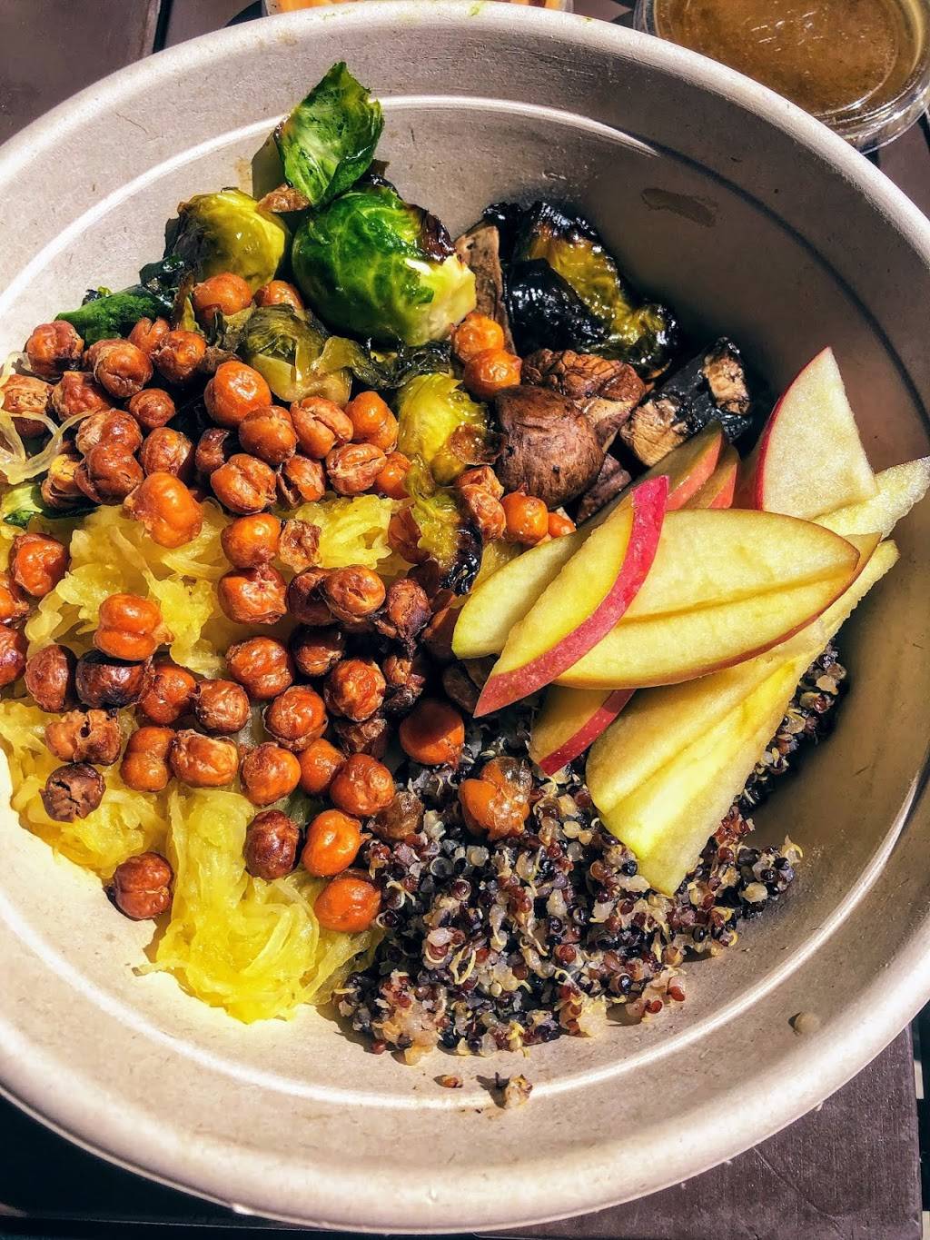 Honest Marys | restaurant | 9828 Great Hills Trail Suite 300, Austin, TX 78759, USA | 5129538427 OR +1 512-953-8427