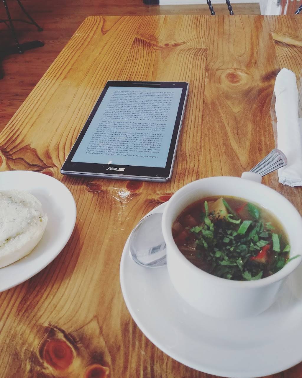 Ras Le Bol | restaurant | 424 Boulevard Manseau, Joliette, QC J6E 3E1, Canada | 4507509730 OR +1 450-750-9730