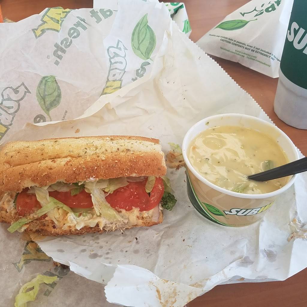 Subway Restaurants | restaurant | 3352 East T C Jester, # F4, Houston, TX 77018, USA | 7136886467 OR +1 713-688-6467