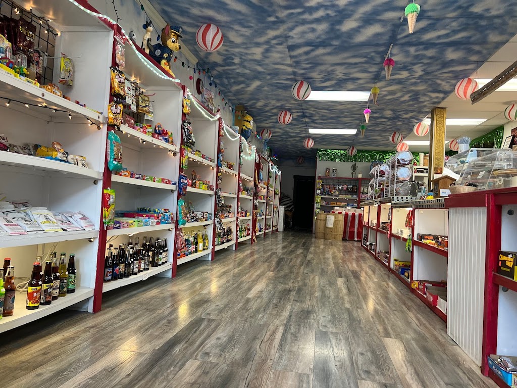 C & C Candies | restaurant | 316 W Miner St, Yreka, CA 96097, USA | 5307225706 OR +1 530-722-5706