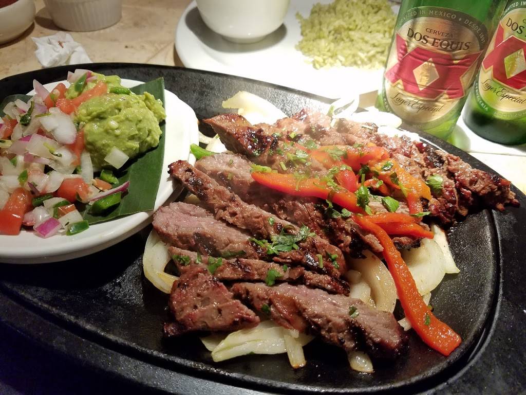 Cantina Laredo | restaurant | 11129 Westheimer Rd, Houston, TX 77042, USA | 7139523287 OR +1 713-952-3287