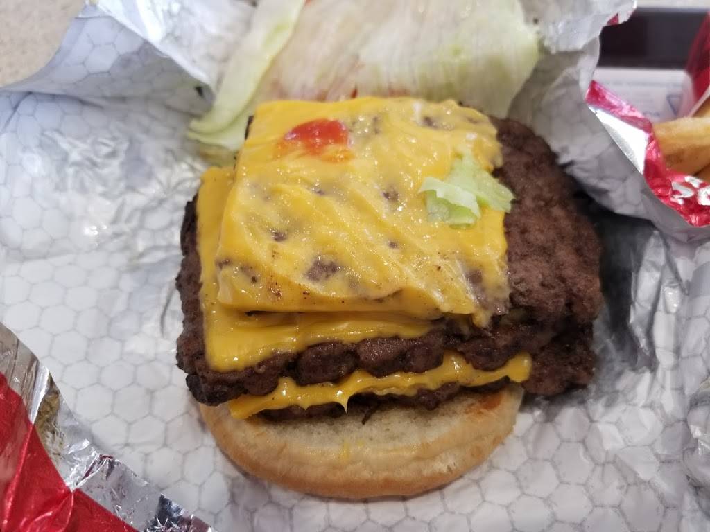 Wendys | restaurant | 245 S Atlantic Blvd, Alhambra, CA 91801, USA | 6262827349 OR +1 626-282-7349