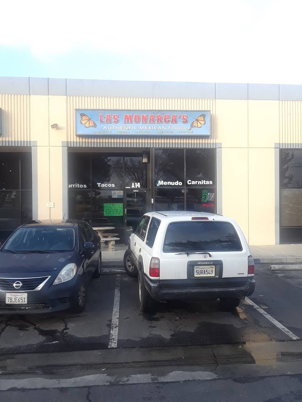 Las Monarcas | restaurant | 1817 E Ave Q-5, Palmdale, CA 93550, USA | 6612087786 OR +1 661-208-7786