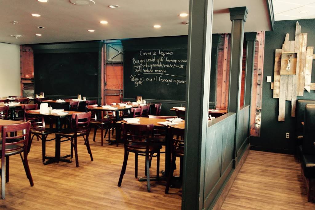 Restaurant Aux 3 Grelots | restaurant | 101 Rue Lachapelle E Local C, Saint-Rémi, QC J0L 2L0, Canada | 4504543414 OR +1 450-454-3414