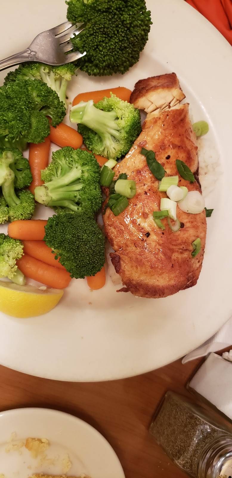 Marie Callenders | restaurant | 29363 Rancho California Rd, Temecula, CA 92591, USA | 9516999339 OR +1 951-699-9339