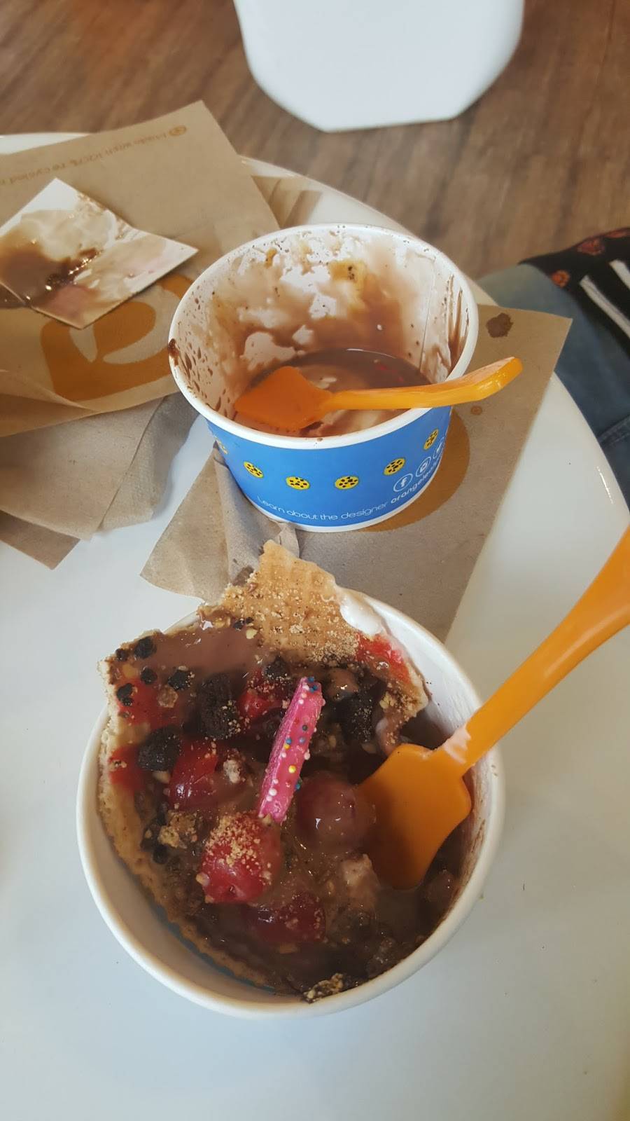 Orange Leaf | restaurant | 1190 W Sunset Dr Ste 110, Waukesha, WI 53189, USA | 2624082423 OR +1 262-408-2423