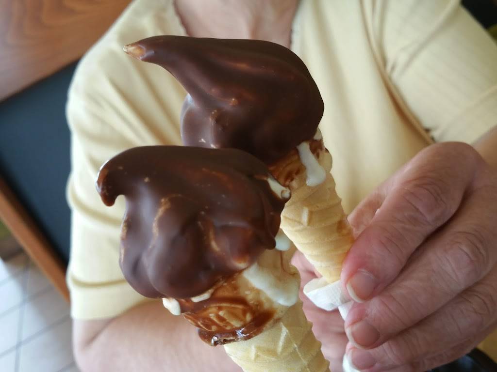 Lions Choice | meal takeaway | 3140 Elm Point Industrial Dr, St Charles, MO 63301, USA | 6369477638 OR +1 636-947-7638